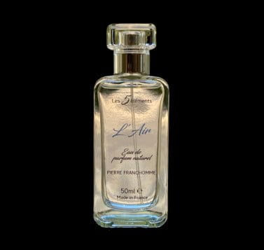 Alcoolat et parfum naturel
